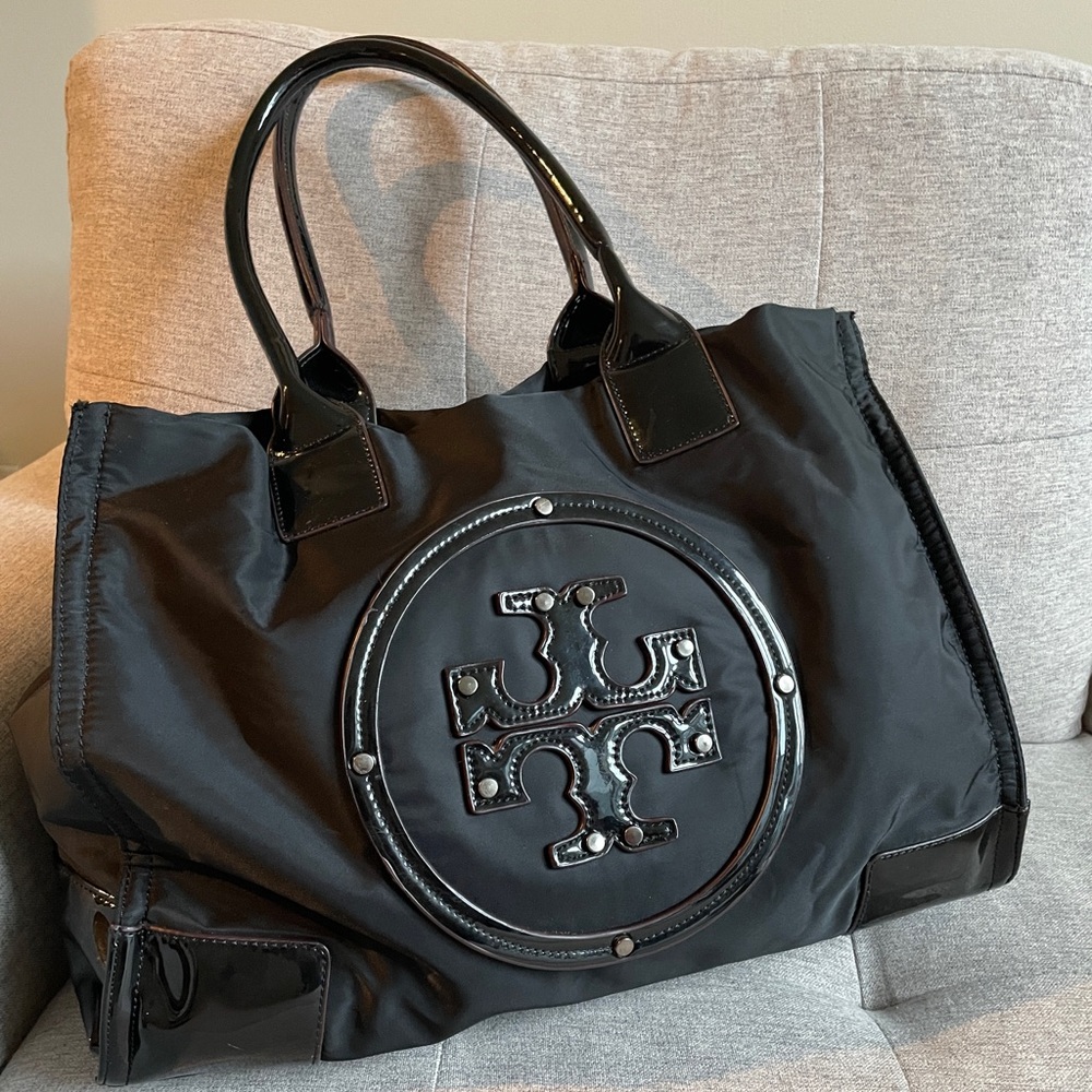Tory inspired black overnight bag